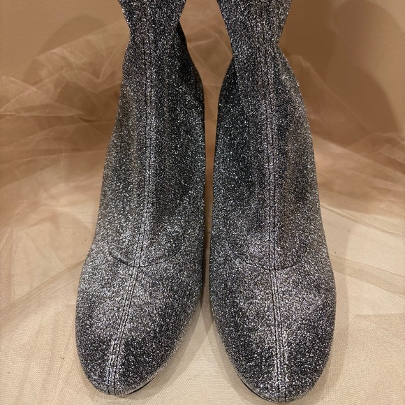 Michael Kors Silver Metallic Bootie, sz 11 (10) - Picture 1 of 10